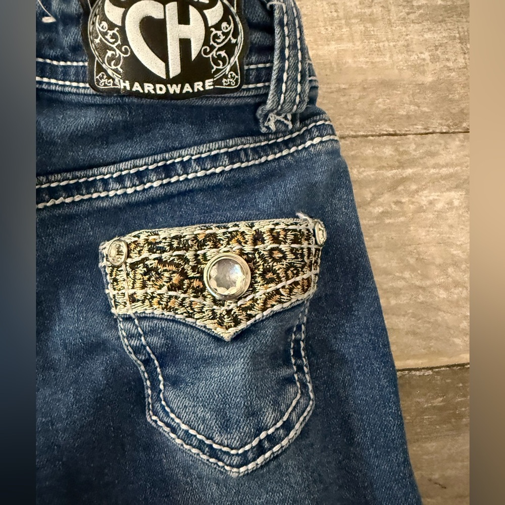 2t cowgirl hardware jeans cheetah worn once